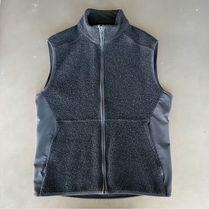 Lululemon Tundra Trek Vest Sz M EUC